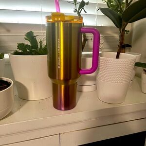 Stanley prism insulated drink cup